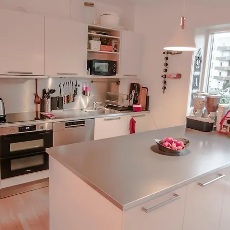 Waterfront 2br Amager I 2 Min From Metro * Köpenhamn
